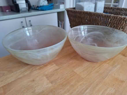 Photo of free Glass bowls & pot pourri (Forestgreen) #1
