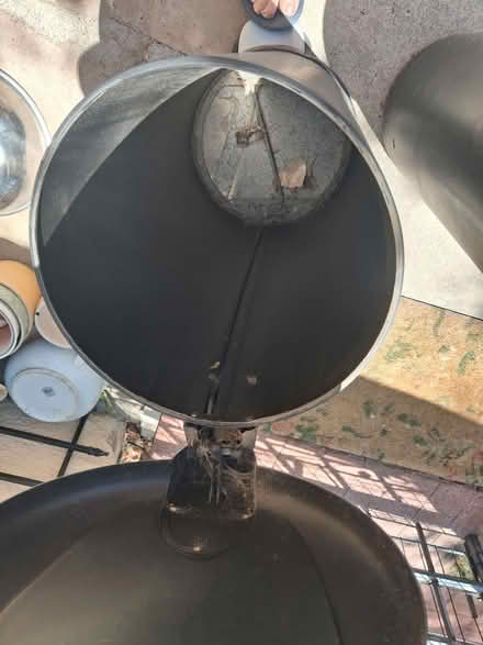 Photo of free Lidded Garbage can (tramway/4 hills road) #2