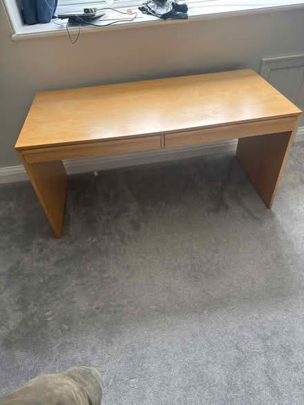 Photo of free Large desk (Nether Green S11) #1
