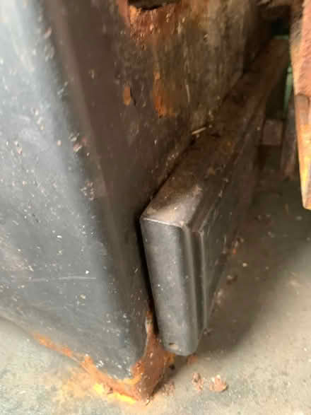 Photo of free Old used small stove (E8 4pt) #3