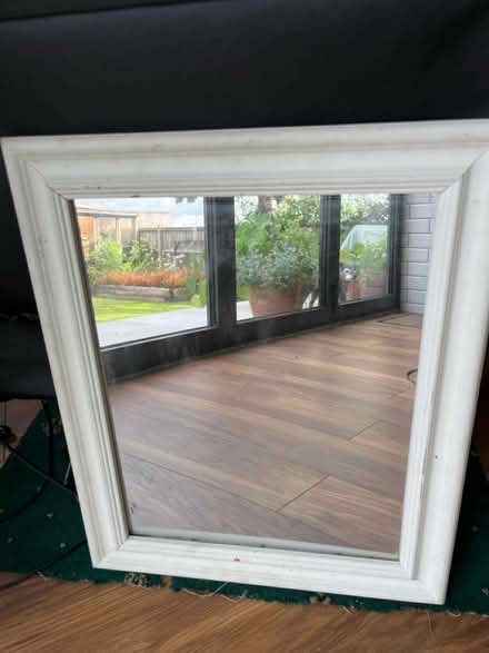 Photo of free Medium mirror (Rearsby LE7) #1