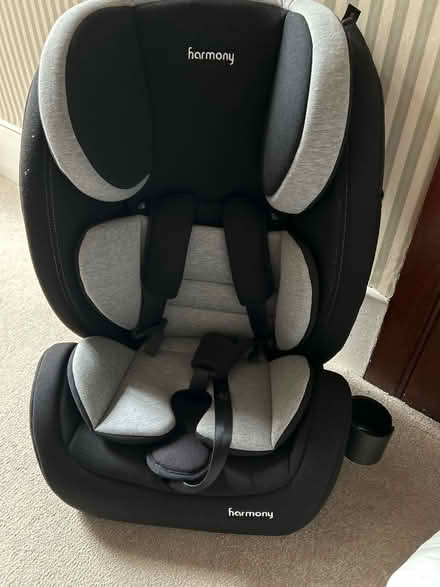 Photo of free Non isofix child’s car seat (Wanstead E11) #1