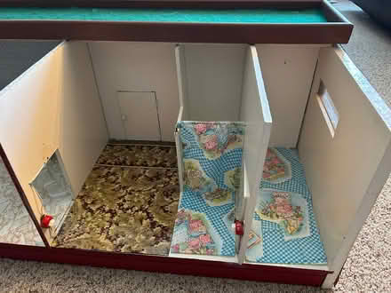 Photo of free Handmade dollhouse from the 1950s (Hintonburg) #4