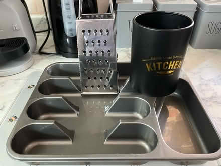 Photo of free Random kitchen items (Gosport PO12) #1