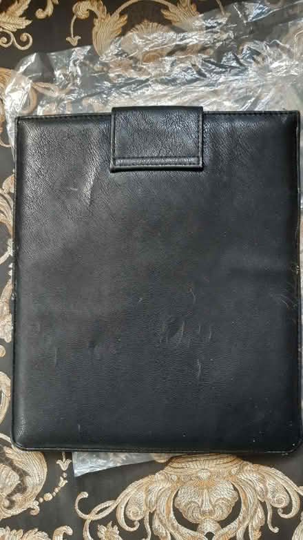 Photo of free Lalique I pad sleeve (N7 9fn7) #2