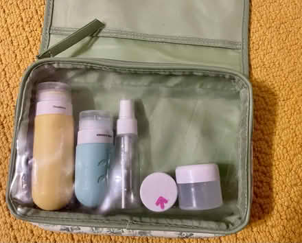 Photo of free Travel cosmetic bag (Barcroft, Arlington) #3