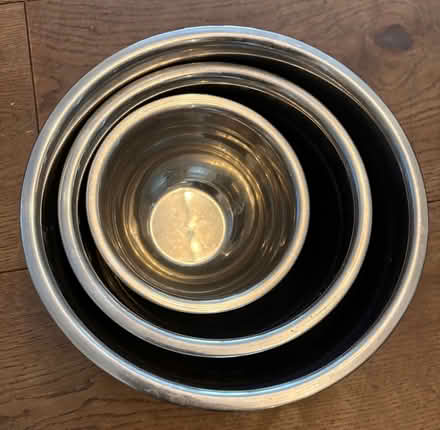 Photo of free Metal nesting bowls (Roehampton SW15) #2