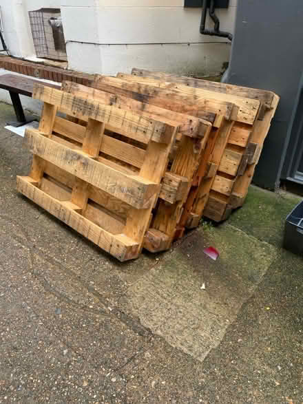 Photo of free Pallets (Dorking Town Centre RH4) #1