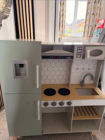 Photo of free Play kitchen (Ellesmere Port) #1