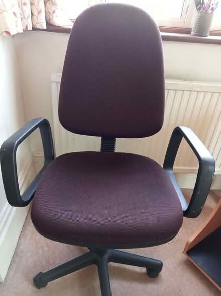 Photo of free Office chair (Drayton PO6) #1