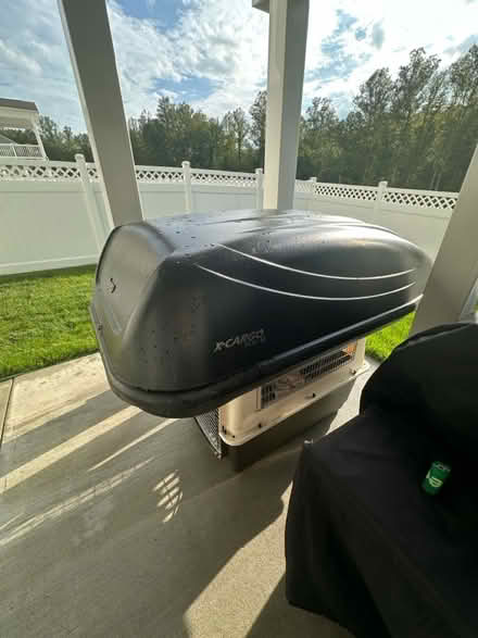 Photo of free Rooftop Car Cargo Carrier (White plains) #1