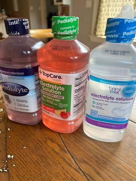 Photo of free Electrolyte drinks, read notes (Lexington Center) #1