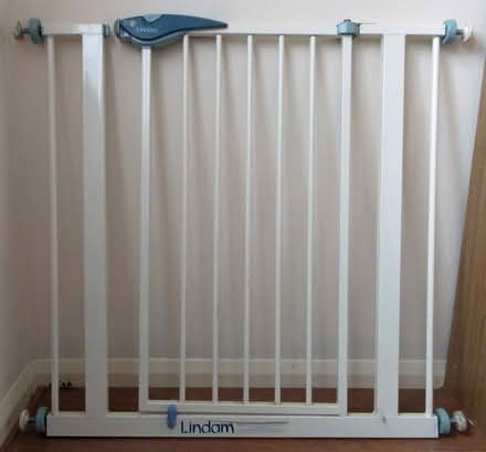 Photo of free Lindam Easy-Fit Stairgate (Beccles NR34) #1