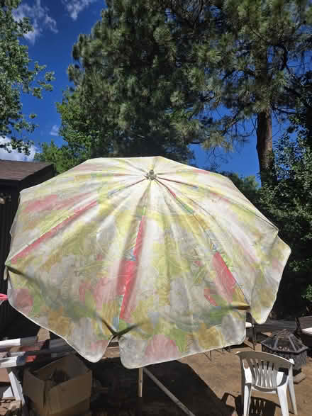 Photo of free Table umbrella (near downtown Littleton) #1
