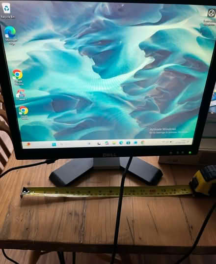 Photo of free Pc monitor (Rearsby LE7) #1