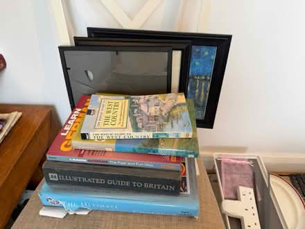 Photo of free Plates, bowls, frames, mats, books… (Heaton Mersey, SK4) #2