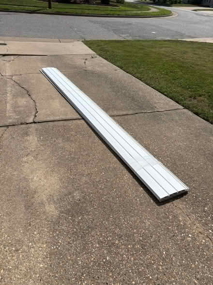 Photo of free new siding (Tolstoy dr.) #1