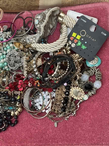 Photo of free Costume jewellery (Lancing BN15) #4