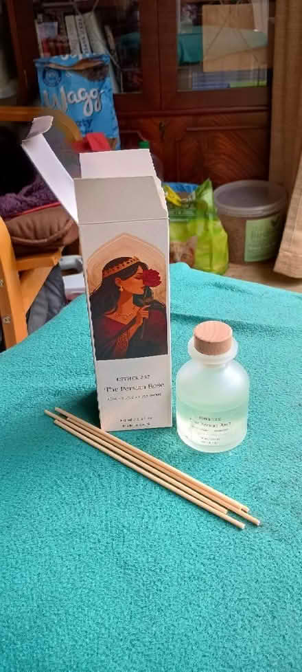 Photo of free Reed diffuser (Kidderminster DY11) #1