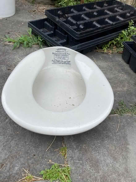 Photo of free Vintage Meineke Perfection Bed Pan (Rhinebeck) #1