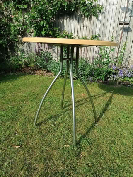 Photo of free Small Round Table (Haywards Heath - Near Station) #2