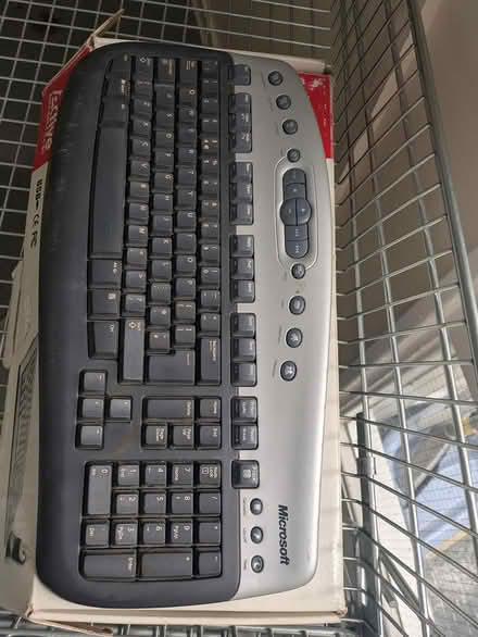 Photo of free Wireless keyboard (E14 Isle of Dogs) #1