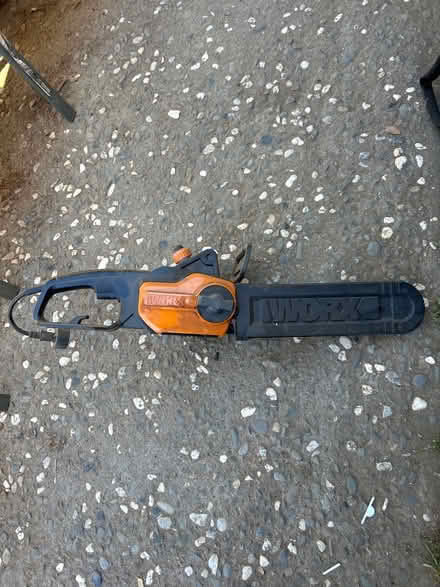 Photo of free Dusty Electric Chainsaw (94087) #1