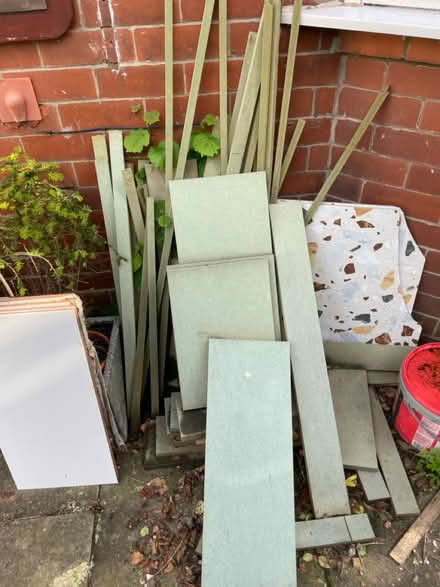 Photo of free MDF off cuts (Didsbury M20) #1