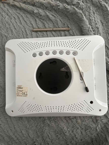 Photo of free Digital photo frame (Bartley Green B32) #2
