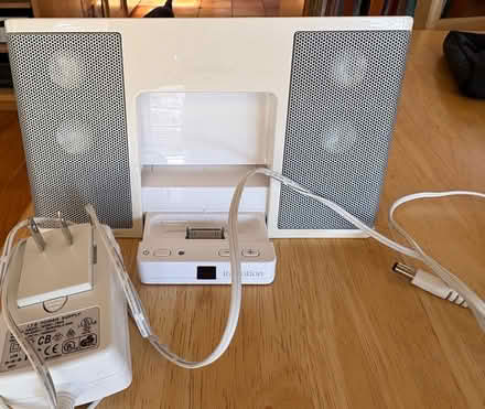 Photo of free Portable iPod speaker (Downtown Sunnyvale) #1
