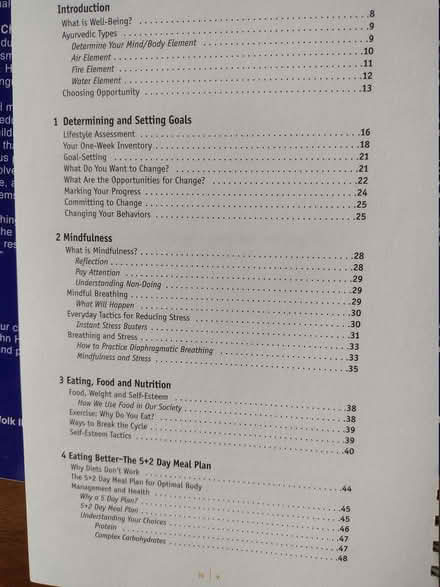 Photo of free Well being / nutrition book (Horsell GU21) #2