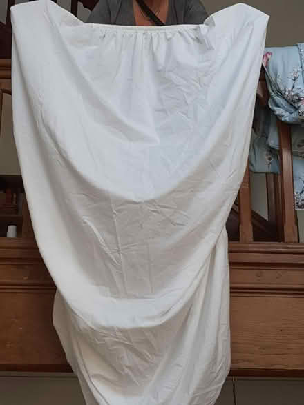 Photo of free Dorma single fitted sheet (Stroud central) #1