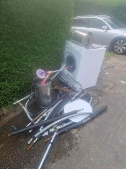 Photo of free scrap metal (Manor park) #1