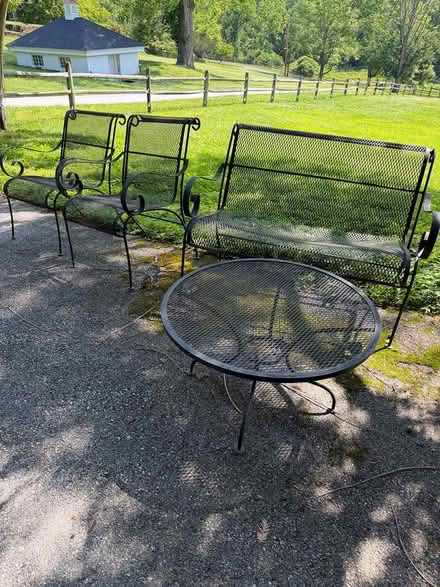 Photo of free Wrought Iron set (Okehoking) #1