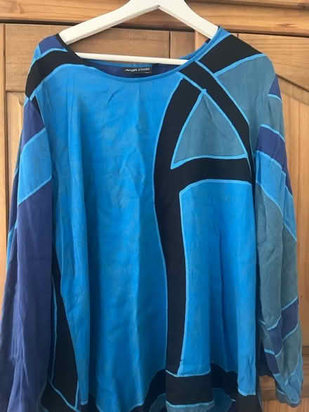 Photo of free Ladies clothes (SW11) #3
