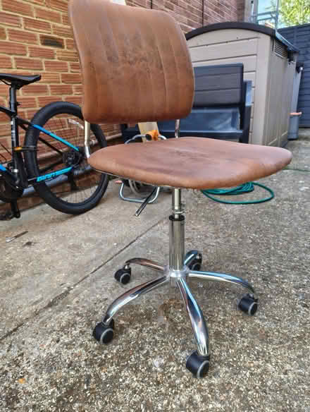Photo of free Brown leatherette office chair (Portchester PO16) #1