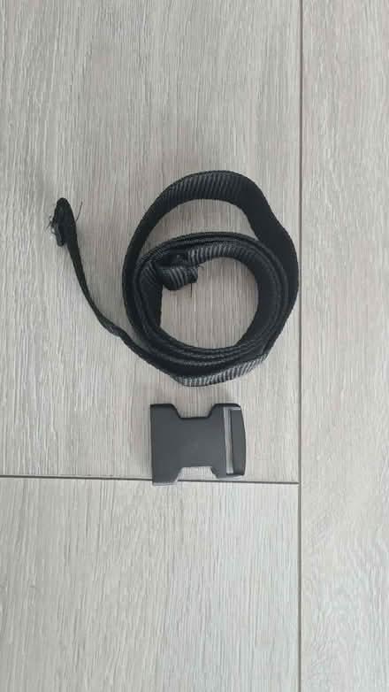 Photo of free 30mm Webbing strap / belt (Brick lane E1 6S) #2