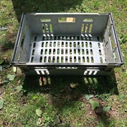 Photo of free 5 plastic stackable crates (Wickford SS12) #3