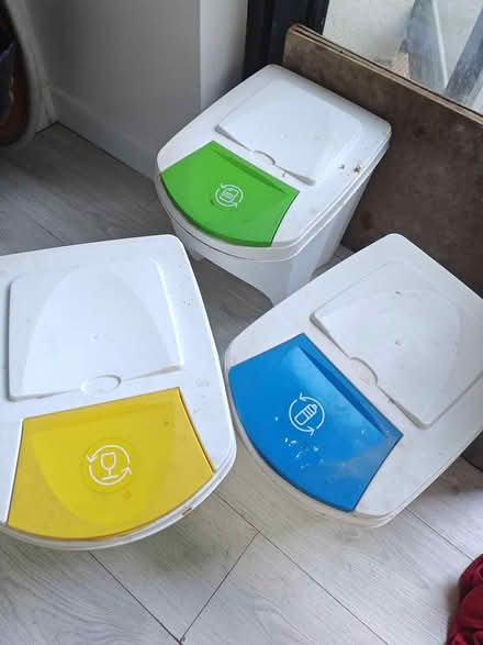 Photo of free 3-Tier Recycling Bin Unit (Shooters hill SE18) #3