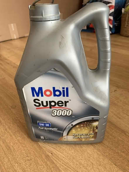 Photo of free Motor oil - Mobil 3000 (5W-30) (Chelmsford CM2) #1