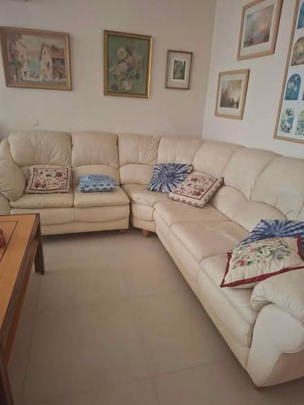 Photo of free sofa (Harav Kuk Street) #1
