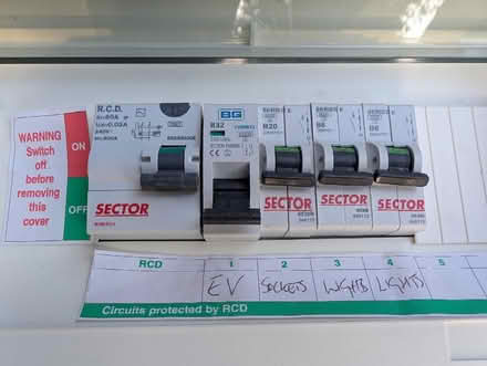 Photo of free Garage electrics & lights (Wantage, OX12) #2
