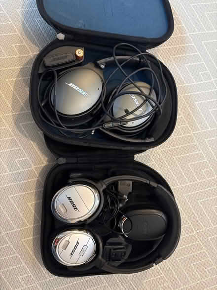 Photo of free 2 x Bose Headphones - Wired (Wimbledon SW19) #1