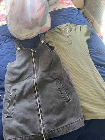 Photo of free Bag of girls clothes age 7 (Kingsknowe EH14) #1