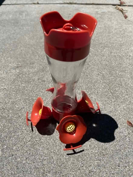 Photo of free Hummingbird feeder (Mountain View nr train station) #1