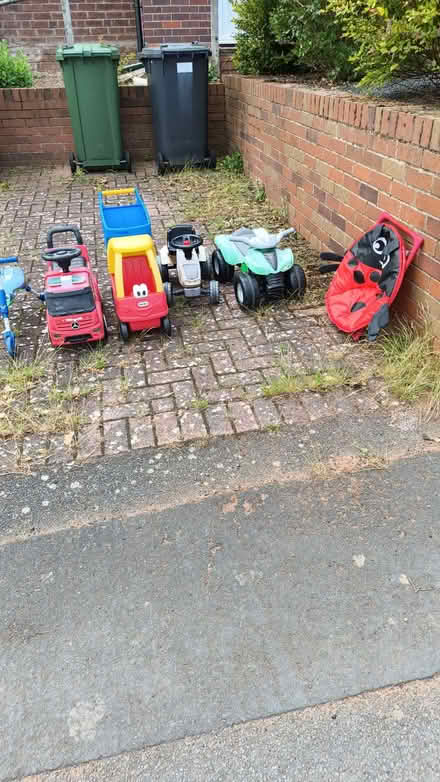 Photo of free Outdoor toys for toddlers/pre schoolers (Sutton Park DY11) #1