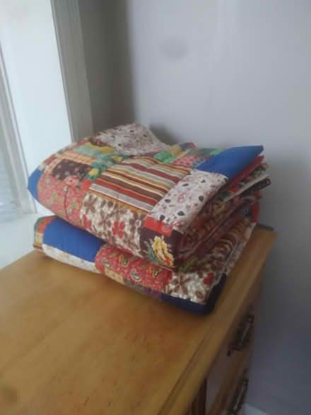 Photo of free Twin Size Quilt (Fisher Heights) #1