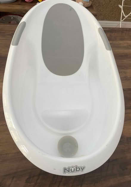 Photo of free Baby bath & Bike seat (L26) #1