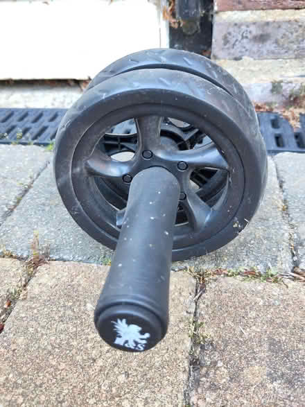 Photo of free Abs roller (Berkhamsted HP4) #2