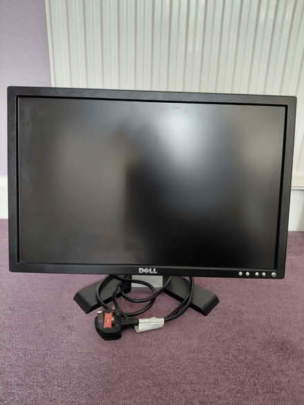 Photo of free Dell monitor 17 inch approx (New Greens AL3) #1